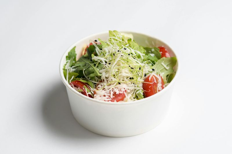 21 Foods That Still Feel Like a Real Meal - Even When They’re Simple 21 Garden salad