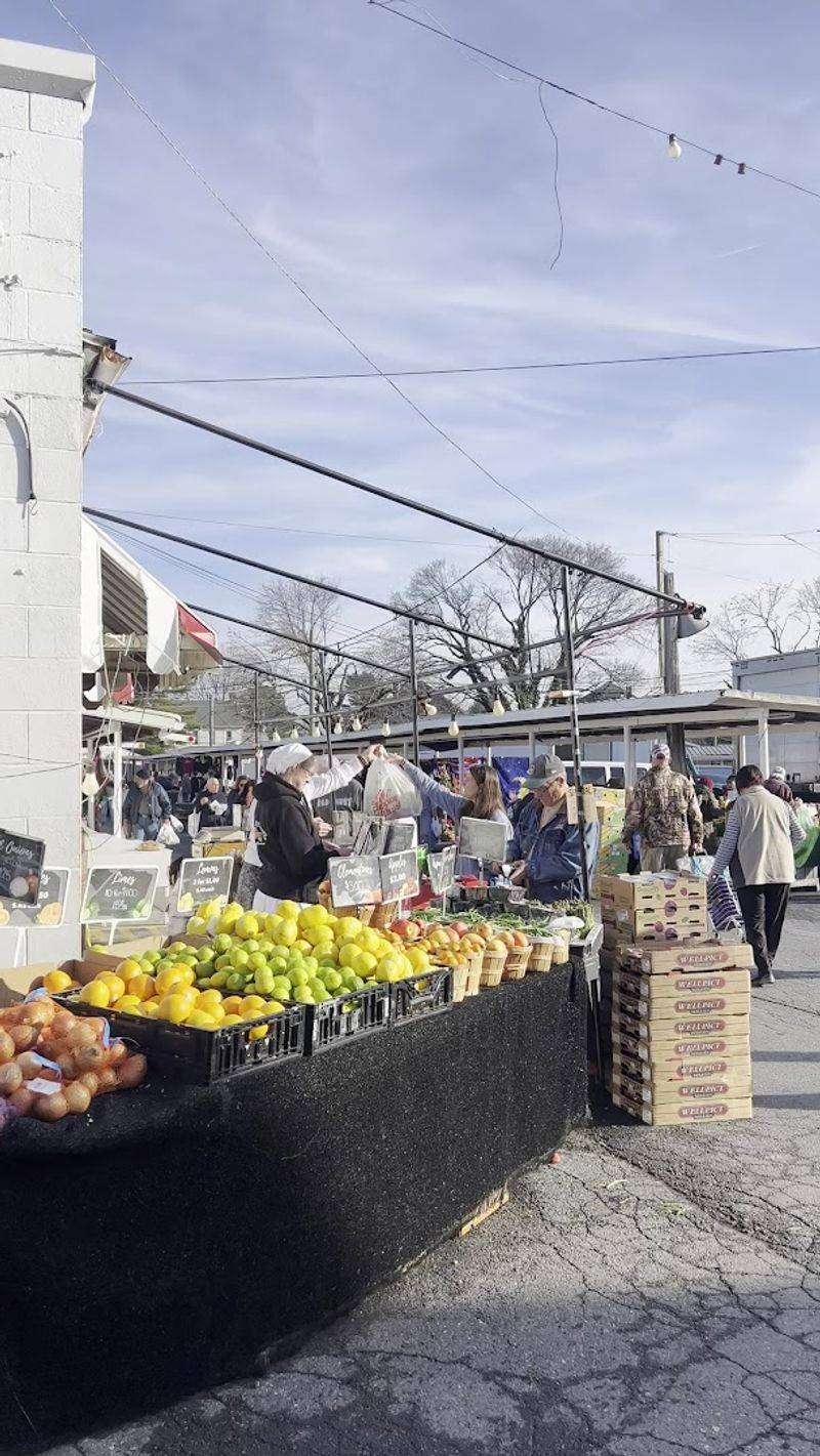 Root's Country Market & Auction - Manheim, Pennsylvania