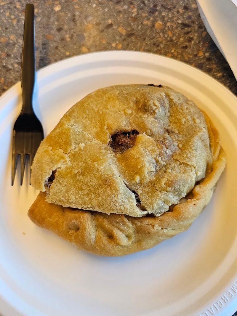 Roy's Pasties & Bakery - Houghton, Michigan