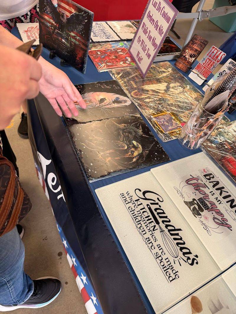 Collectibles and Model Trains for Hobby Enthusiasts