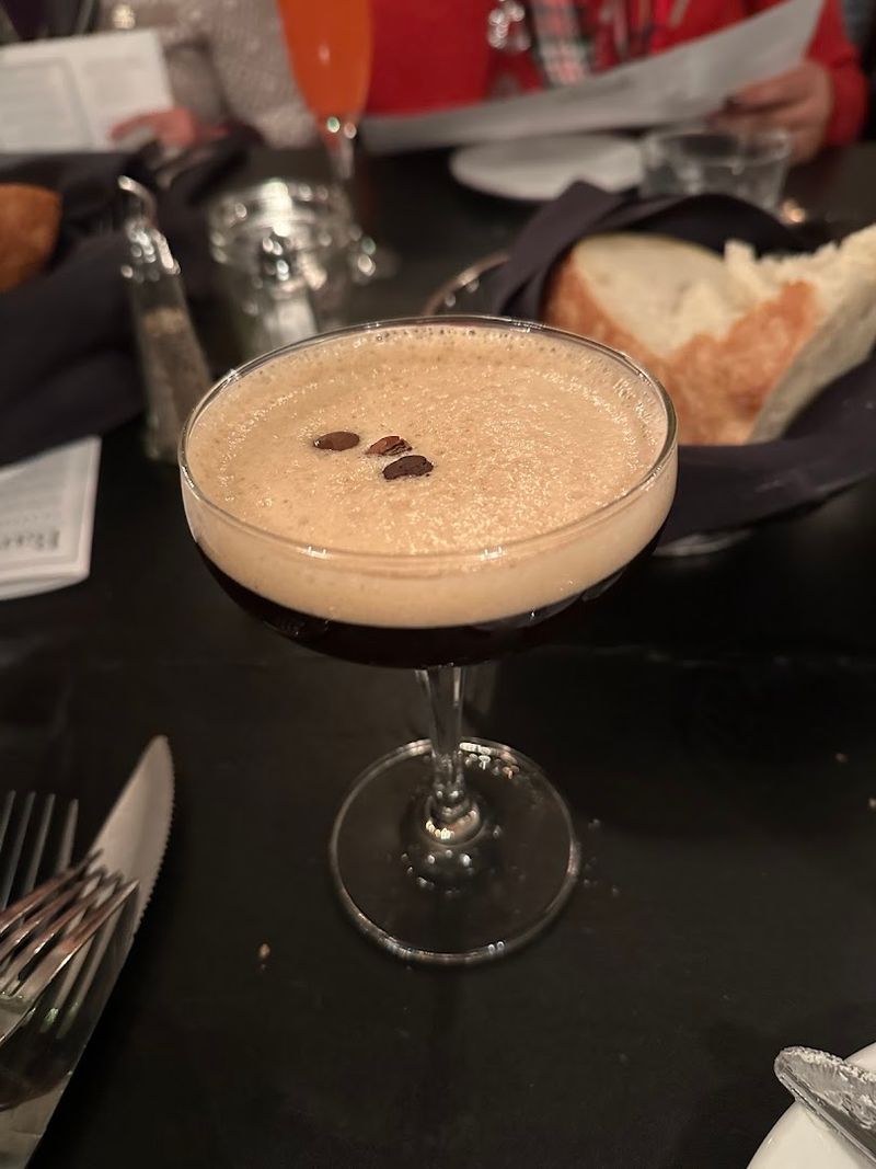 Cocktails and Drinks That Hit Just Right