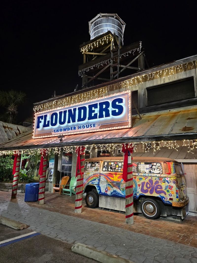 Flounders Chowder House – Pensacola Beach