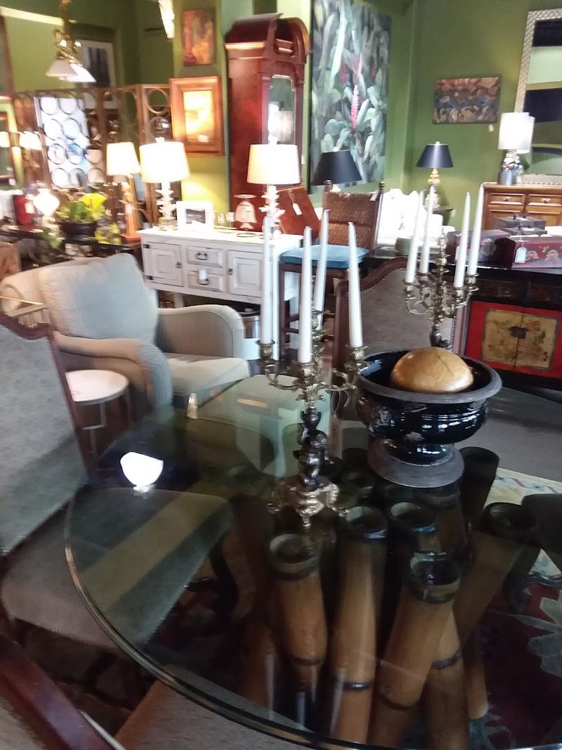 Vintage Lighting and Unique Accent Pieces Worth Hunting For