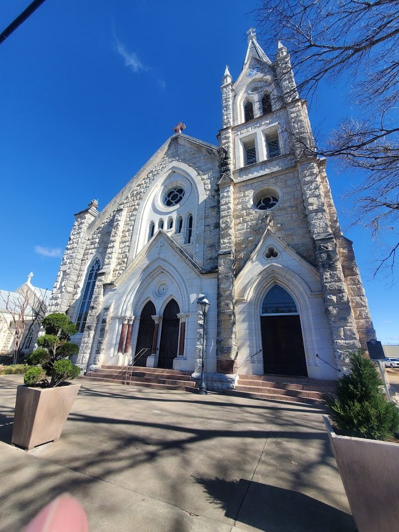 Art, Antiques, and Creative Browsing