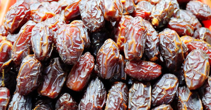 21 Foods That Can Turn a Simple Snack Into Something Special 16 Dried fruit