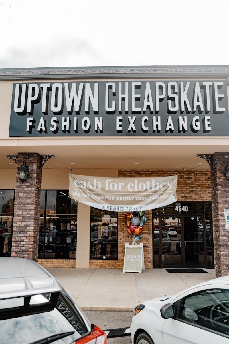 Store Hours and Location Details