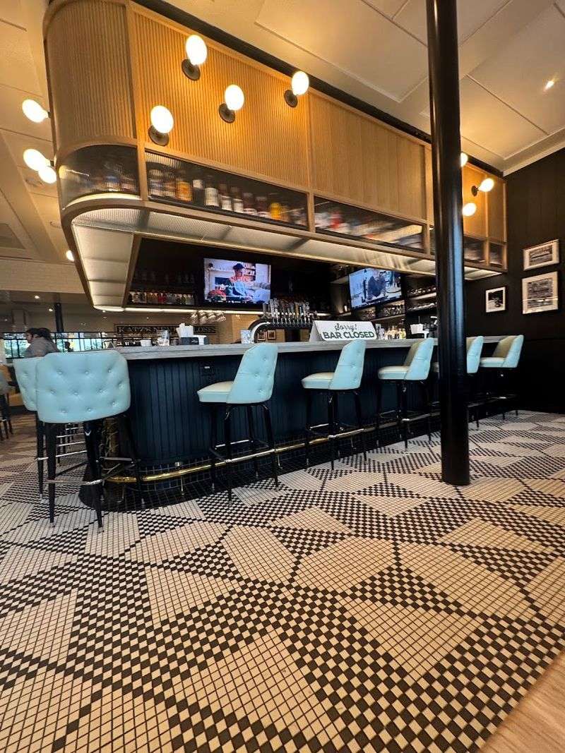 Management That Actually Comes to Your Table