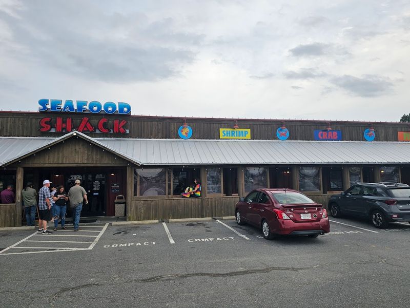 A Busy Local Favorite With Wait Times