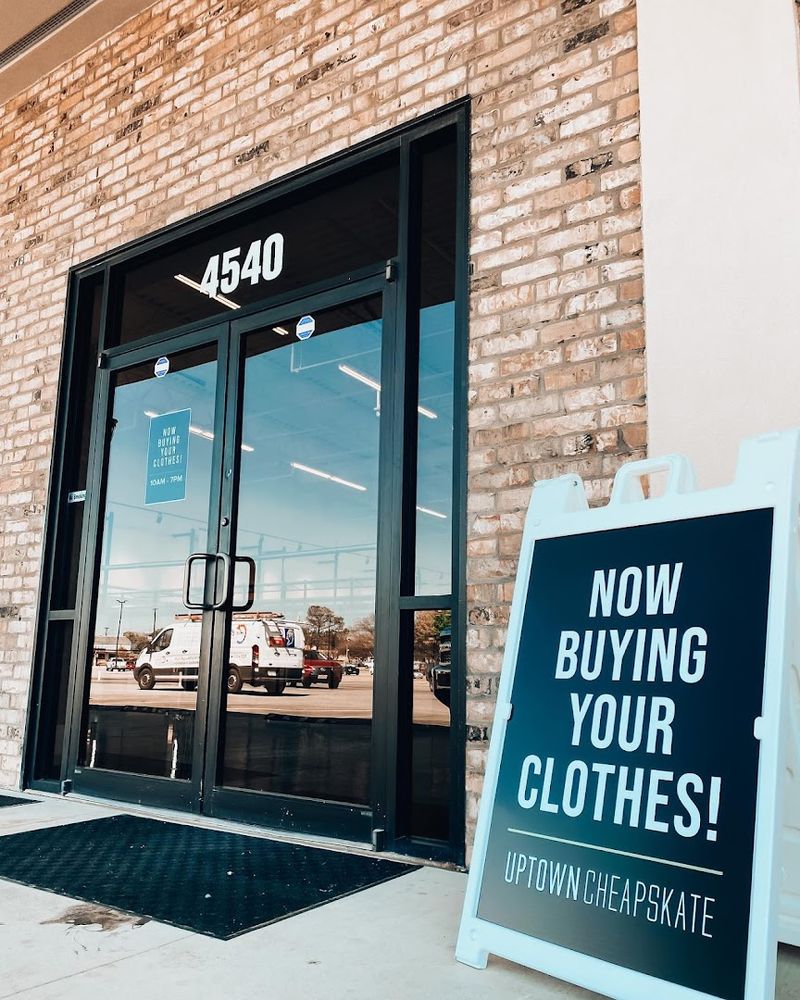 Selling Your Clothes for Cash or Credit