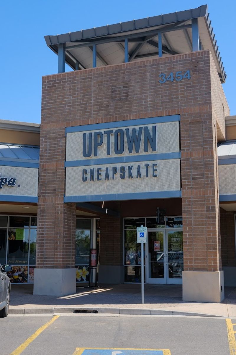 A huge Arizona thrift store where $35 fills your cart 9 Store Hours That Work for Busy Schedules