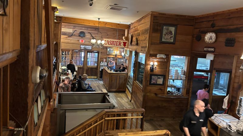 Friendly, Fast Service That Keeps Guests Coming Back