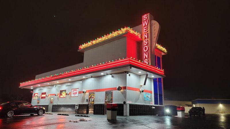 Swensons Drive-In - Akron, Ohio