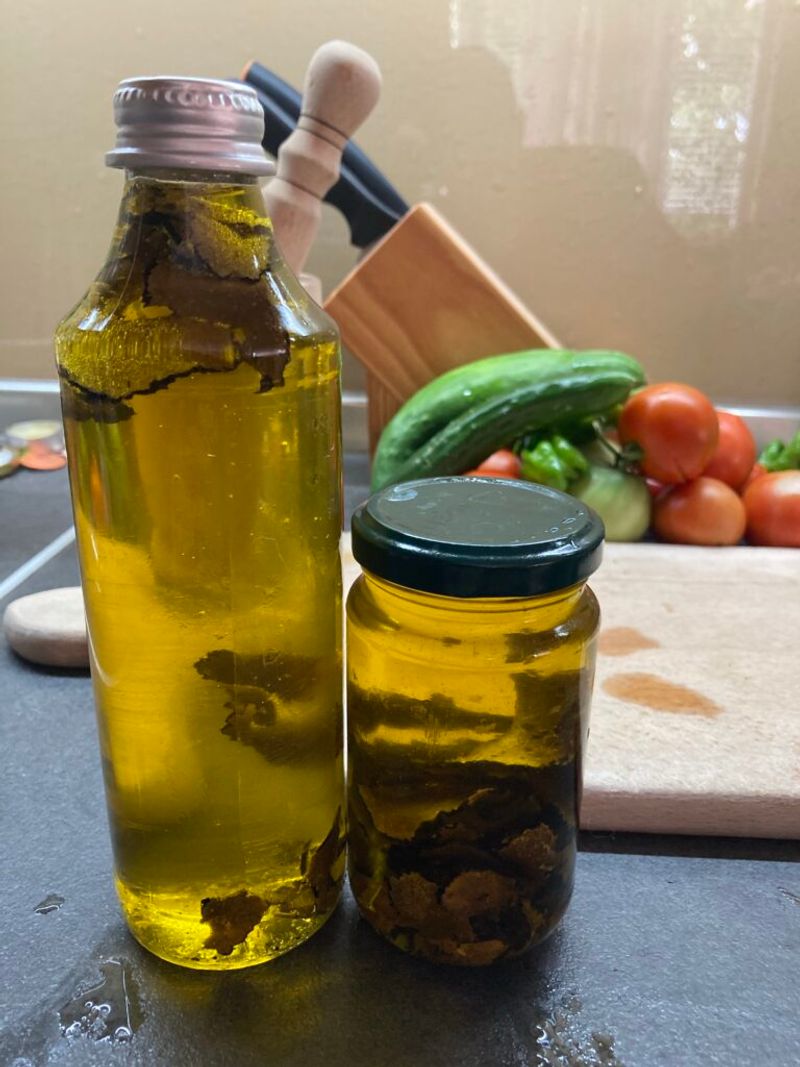 23 Foods That Were Once Everywhere - But Younger Generations Rarely Eat 21 Homemade vinegar