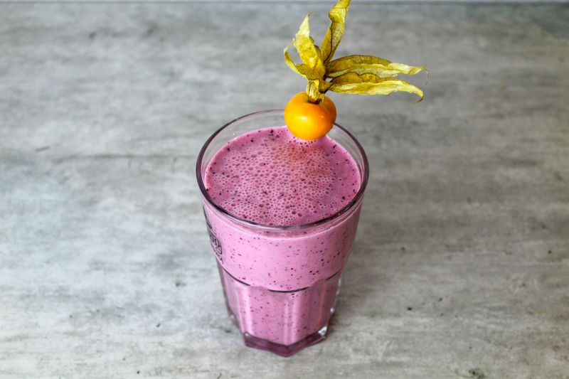 Smoothie with protein powder and fruit