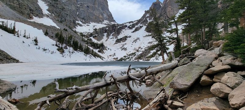 Connecting to Nymph Lake and Lake Haiyaha