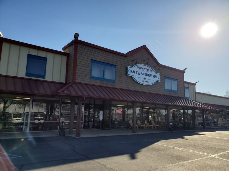 Operating Hours and Location Details