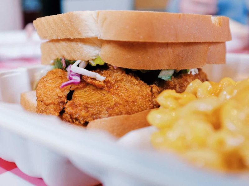 Tennessee - Nashville hot chicken sandwich