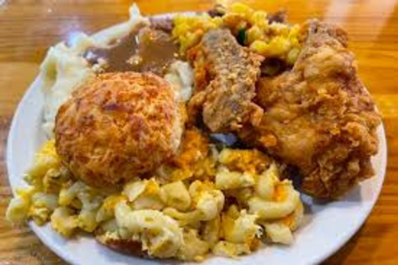 Mac and Cheese Made With Real Cheddar and Crispy Edges