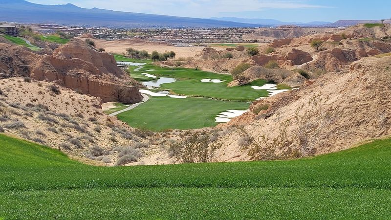 Golf Courses That Would Make Any Player Jealous