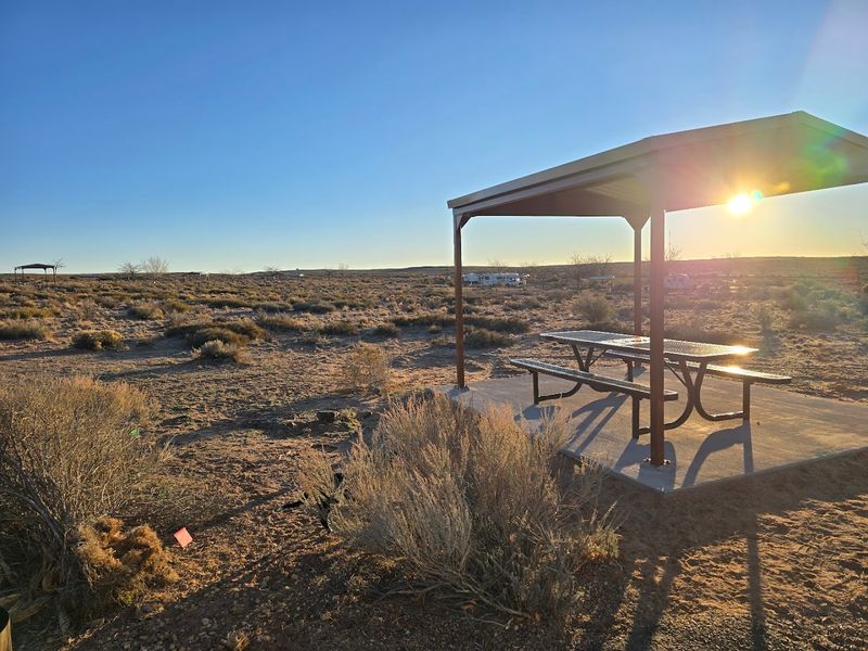 Spacious Campsites With Covered Picnic Tables