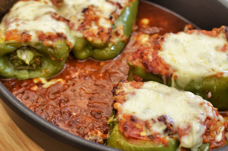22 foods that prove people didn’t need trends to eat well back then 11 Stuffed peppers