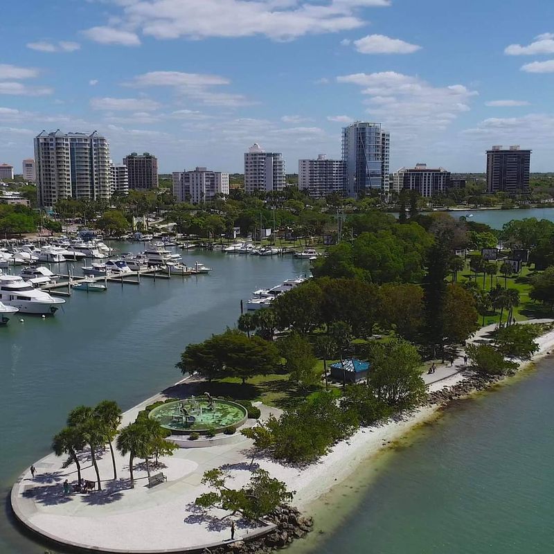 16 Florida Cities Where the Food Scene Is Just as Good as the Beaches 5 Sarasota, Florida