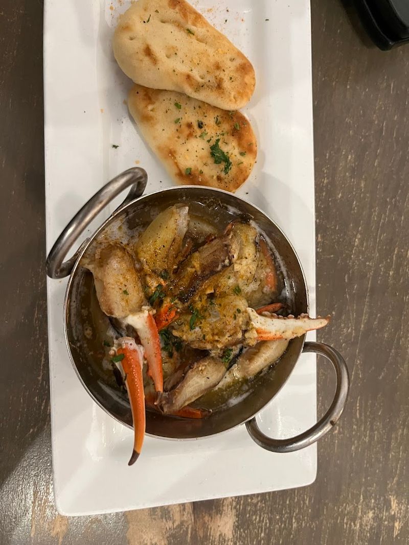 Crab Legs and Seafood Buckets for the Whole Table