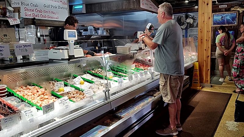 Walt's Fish Market Restaurant - Sarasota, Florida