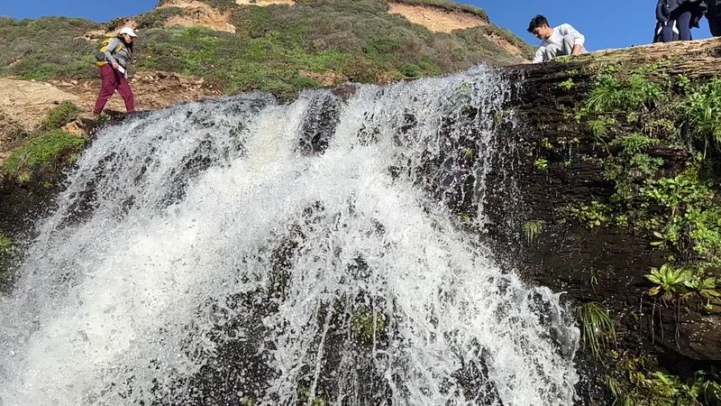 Staying Safe on the Crumbling Bluffs