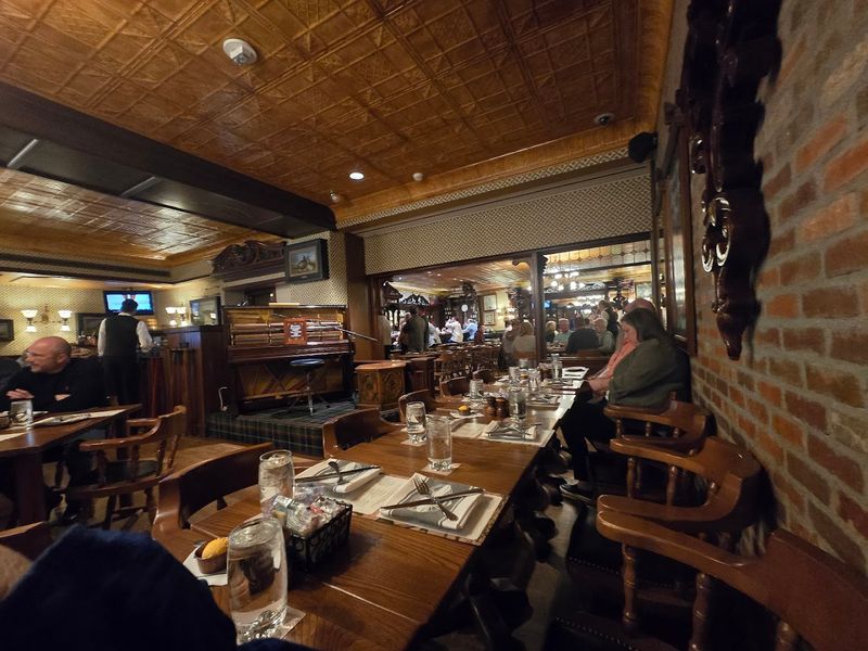 Reservations and Practical Tips for Your Visit