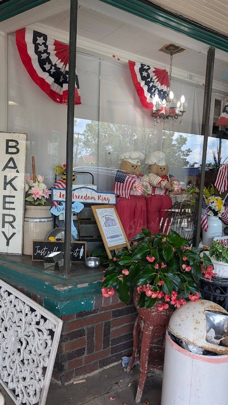 A Tennessee Small-Town Bakery Offering a Delicious Breakfast for Less Than $7 12 Sourdough and Specialty Breads