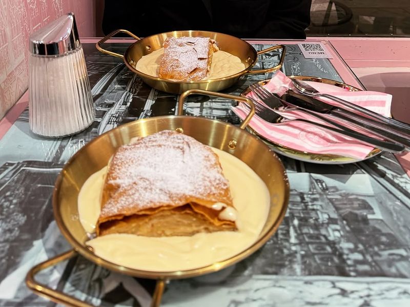 Strudel (Apfelstrudel)