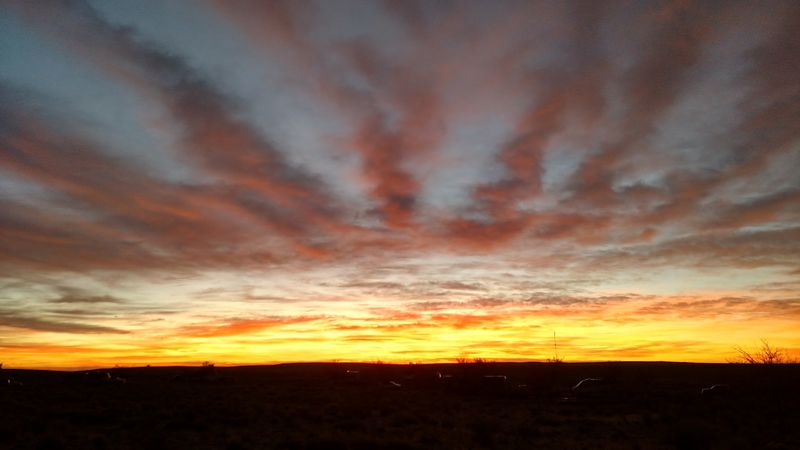 Stunning Sunrises and Sunsets Over the Desert