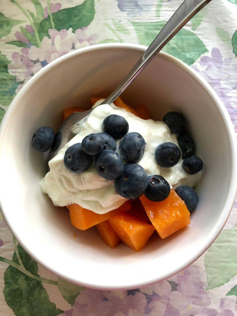 21 Foods That Many People Eat Too Often Without Realizing It 7 Fruit yogurt