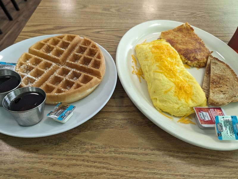 Uncle John's American Diner - Goodlettsville, Tennessee