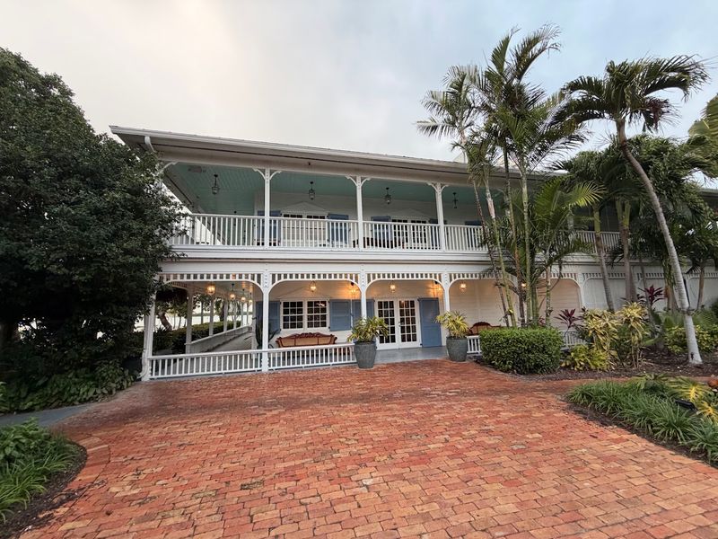 Pierre's Restaurant - Islamorada, Florida