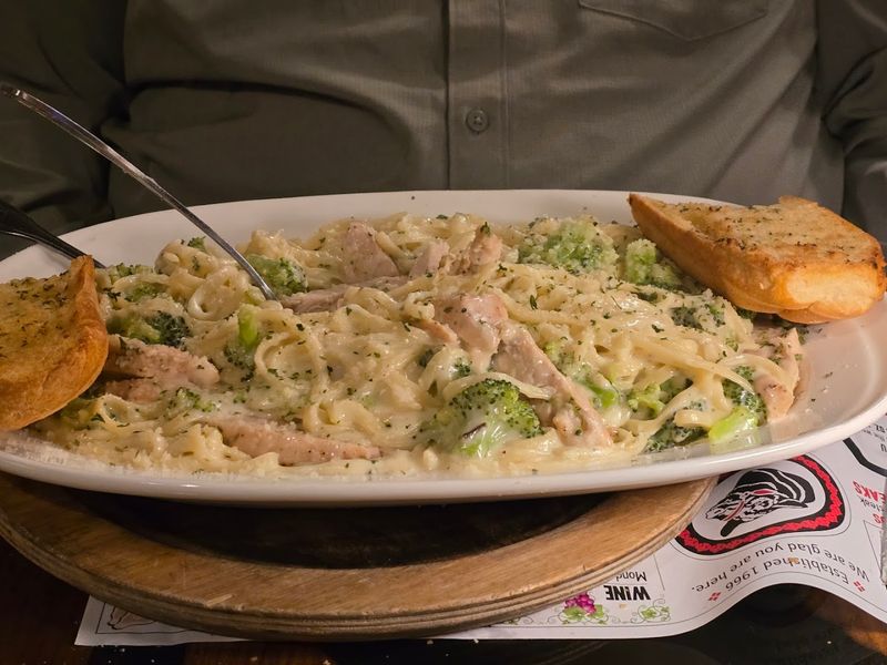 Truffle Mac and Cheese: The Side Dish That Steals the Show