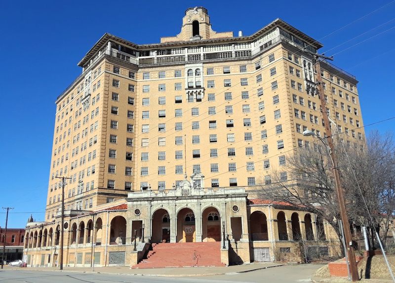 Mineral Wells - Mineral Wells, Texas