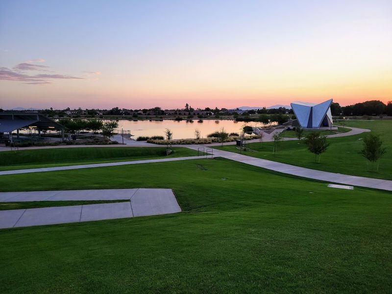 Wide Open Grass Fields Perfect for Big Family Games