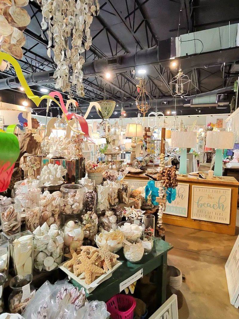 16 huge Florida flea markets you should visit 17 The Beach House Market - Panama City Beach, Florida