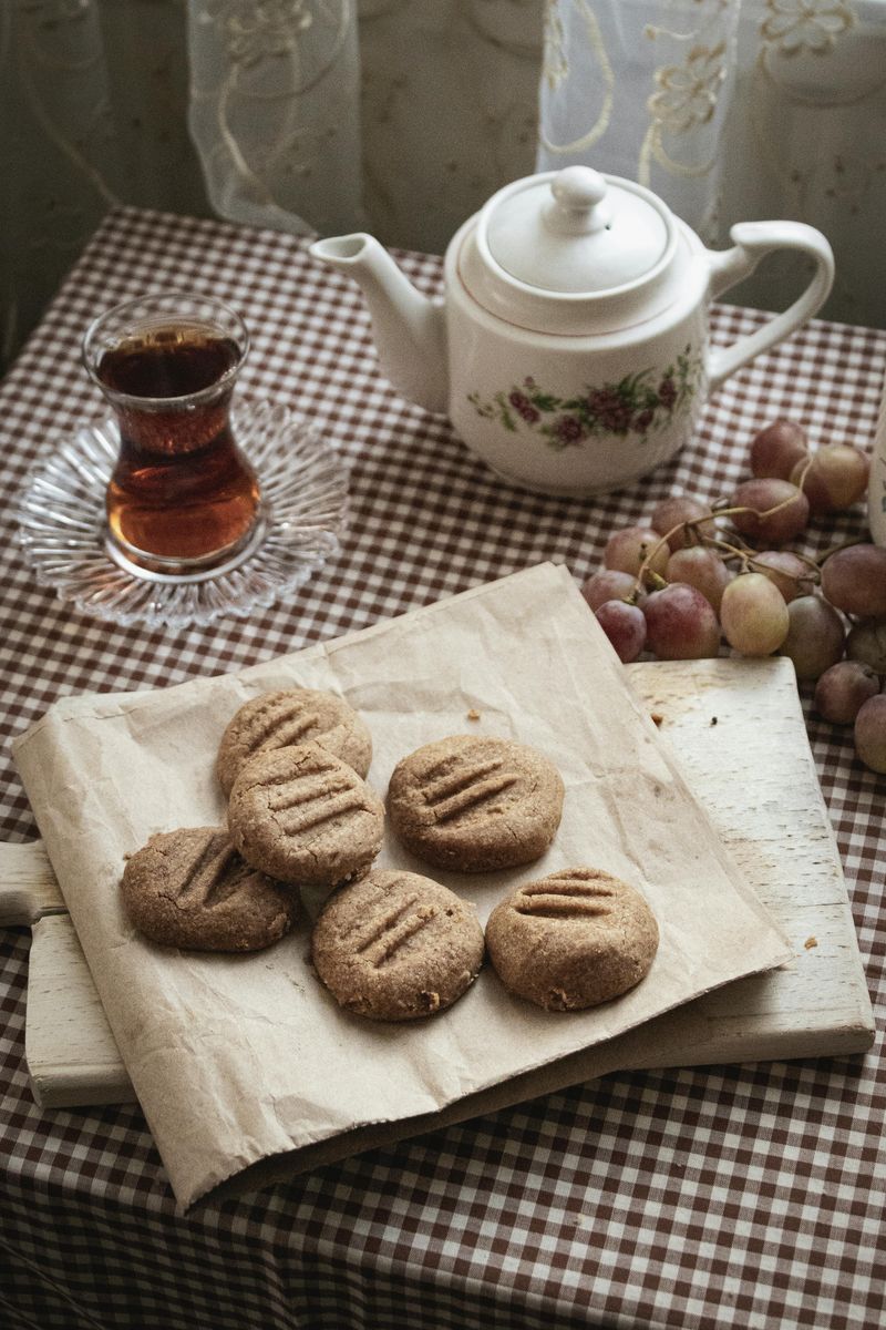 Tea biscuits