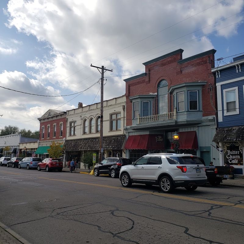 Walking the Historic Downtown District