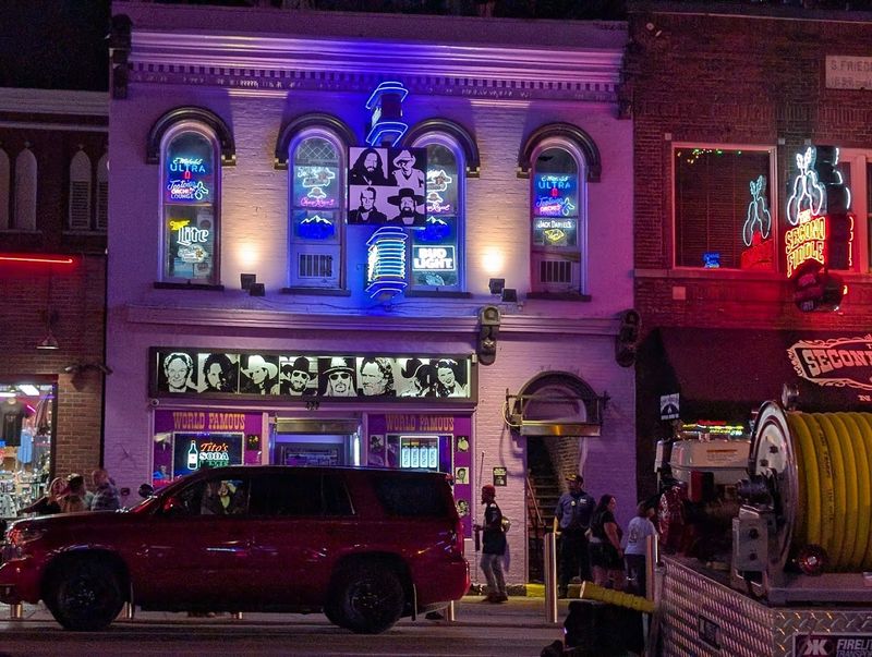 Tootsie's Orchid Lounge - Nashville, Tennessee