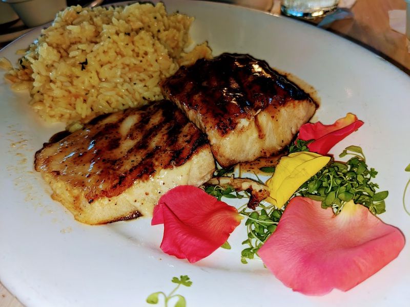 Fresh-Caught Seafood Worth Every Single Bite