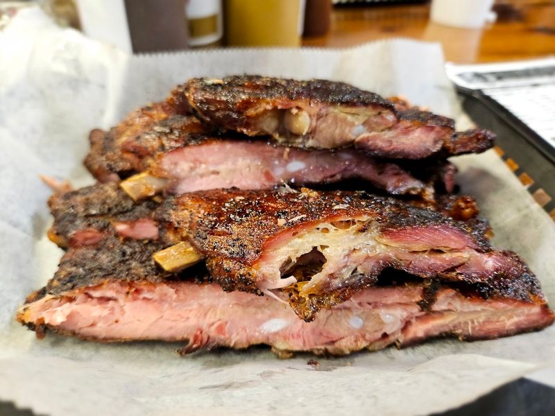 This Small Family-Owned BBQ Spot In Florida Is One Of The Best In America 3 Fall-Off-The-Bone Ribs Worth the Drive