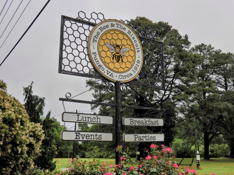 Valet Parking That Makes Arrival Surprisingly Smooth