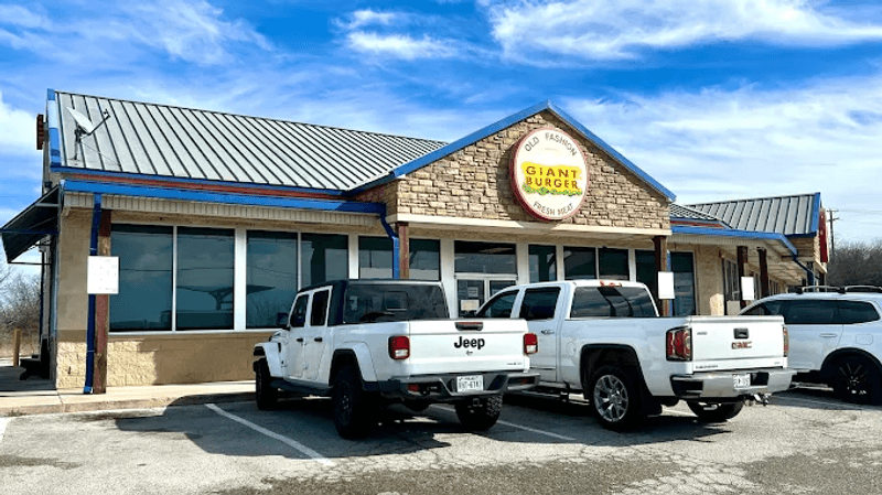 This no-frills Texas spot serves massive cheeseburgers worth traveling for 12 Operating Hours and What to Know Before You Go