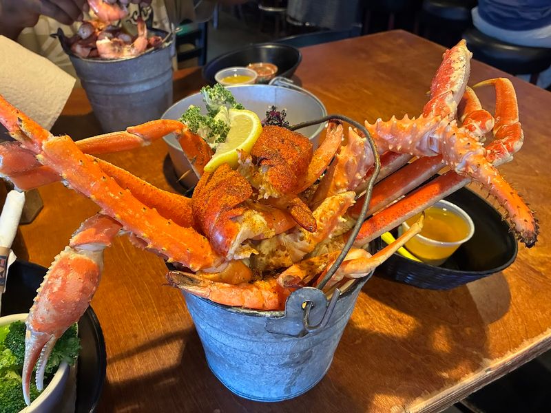 Lobster Buckets That Keep Regulars Coming Back