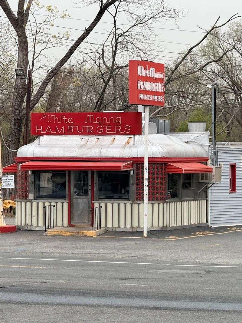 White Manna - Hackensack, New Jersey