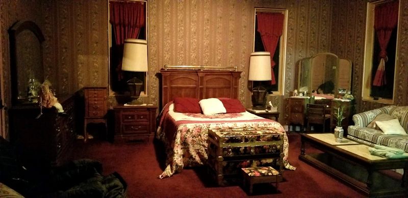 The Kings Suite: Sleep Like Royalty in the Desert